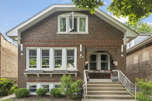 Photo of 2416 Elmwood Avenue Berwyn IL 60402