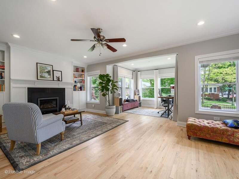 5002 N Central Park Avenue Chicago IL 60625