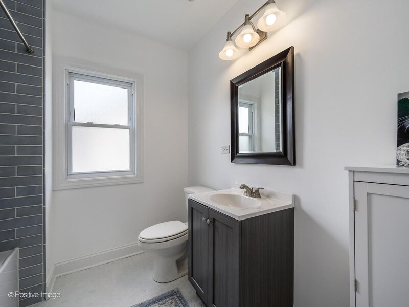 5002 N Central Park Avenue Chicago IL 60625