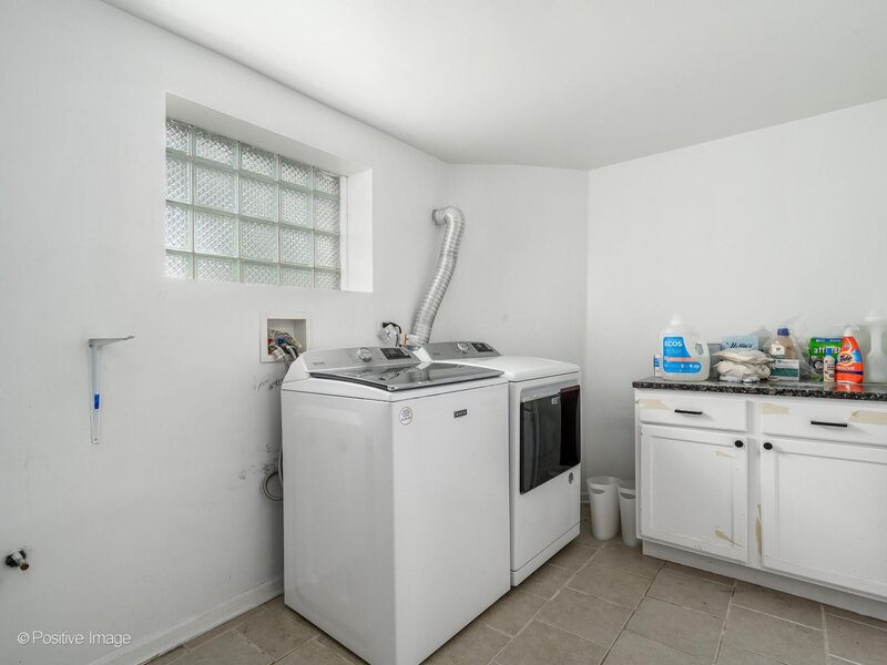 5002 N Central Park Avenue Chicago IL 60625