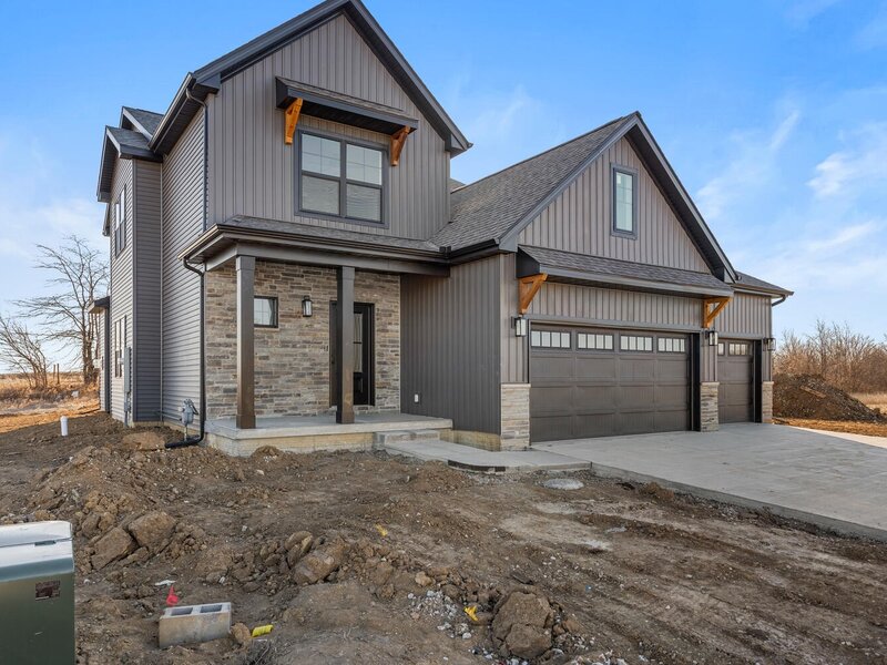 201 Collins Drive Mahomet IL 61853