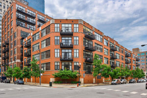 Photo of 333 W Hubbard Street Chicago IL 60654 Unit 1006