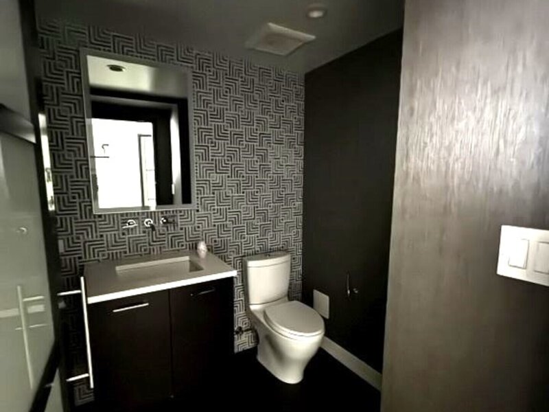 257 E Delaware Place Chicago IL 60611