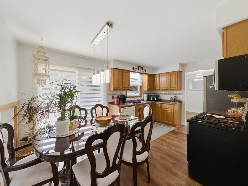 5815 W 87th Place Oak Lawn IL 60453