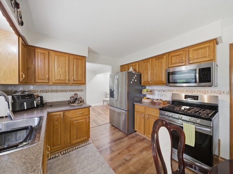 5815 W 87th Place Oak Lawn IL 60453