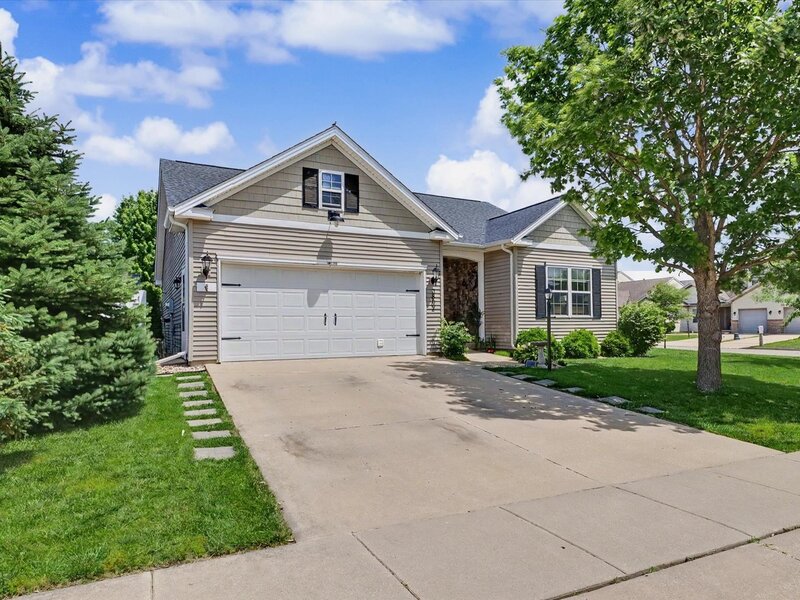 3802 Sandstone Drive Champaign IL 61822