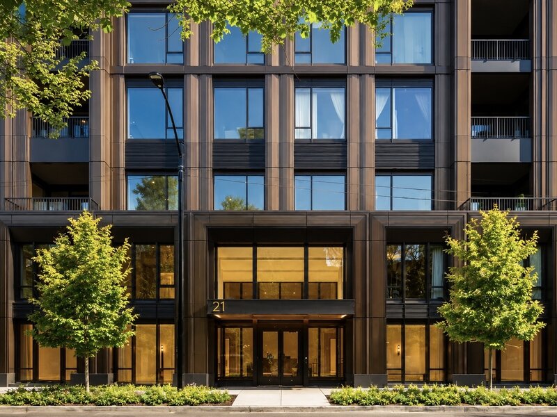 21 N May Street Chicago IL 60607