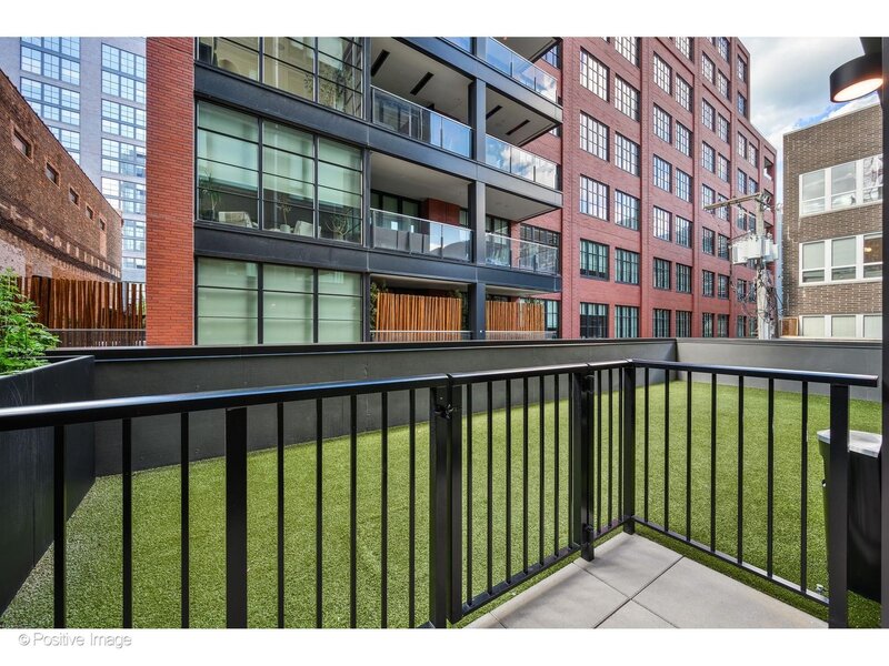 21 N May Street Chicago IL 60607