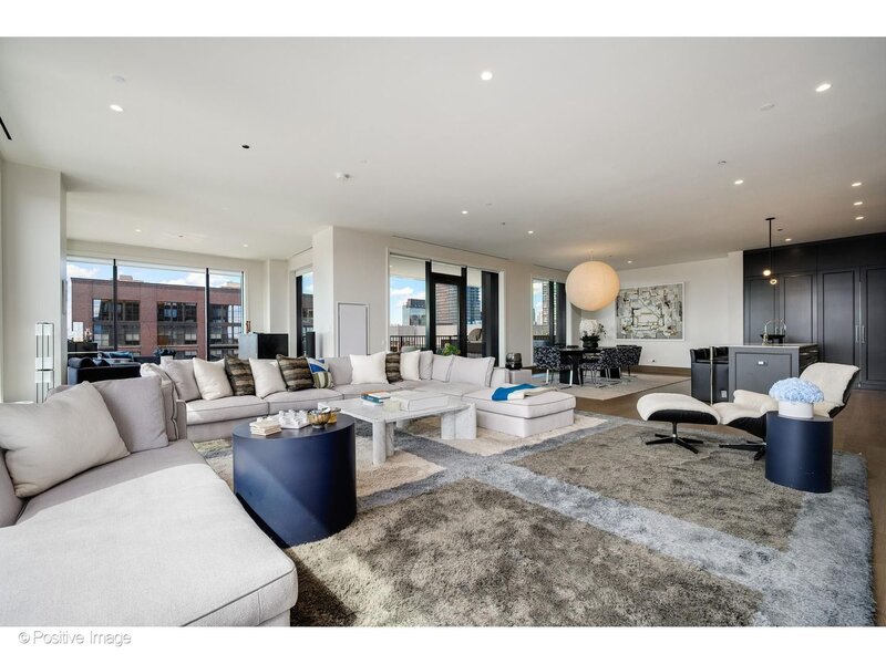 21 N May Street Chicago IL 60607