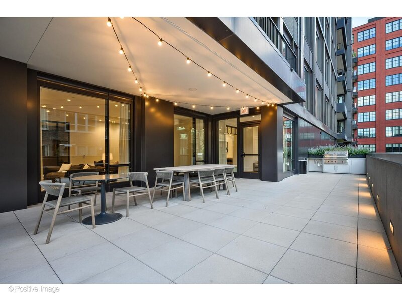 21 N May Street Chicago IL 60607