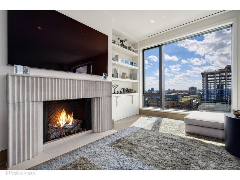21 N May Street Chicago IL 60607