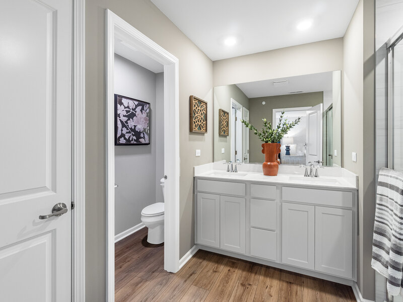 513 Red Oak Circle Volo IL 60020