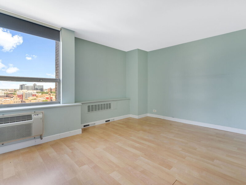 1355 N Sandburg Terrace Chicago IL 60610