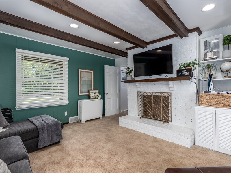 15 Oaklane Drive Ottawa IL 61350