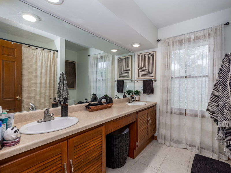 15 Oaklane Drive Ottawa IL 61350