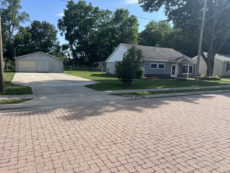 113 4th Street Carbon Cliff IL 61239