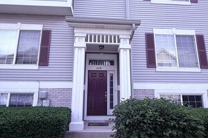 Photo of 111 Enclave Circle Bolingbrook IL 60440