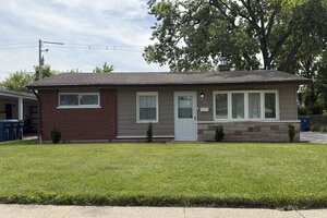 Photo of 1495 Freeland Avenue Calumet City IL 60409