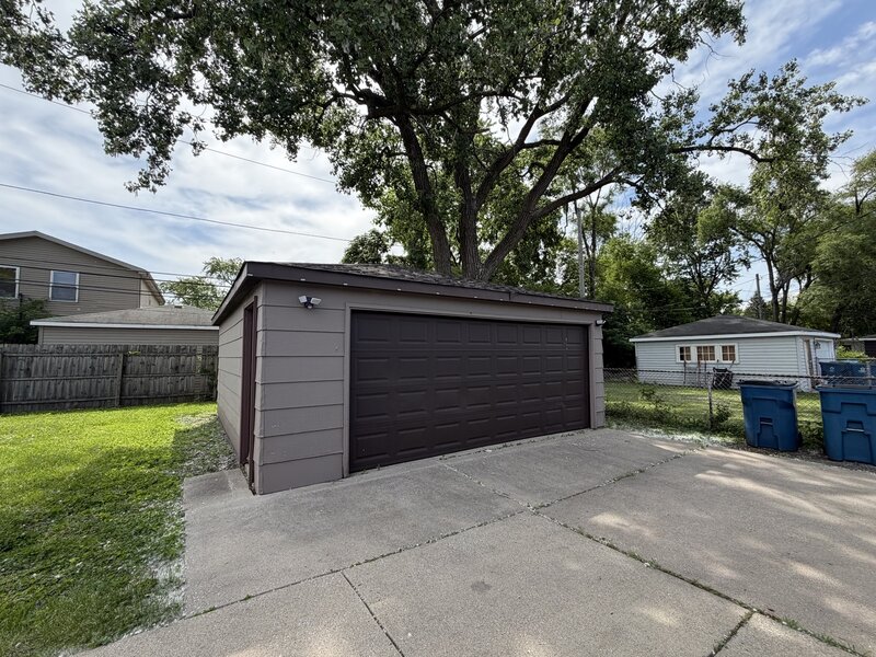 1495 Freeland Avenue Calumet City IL 60409