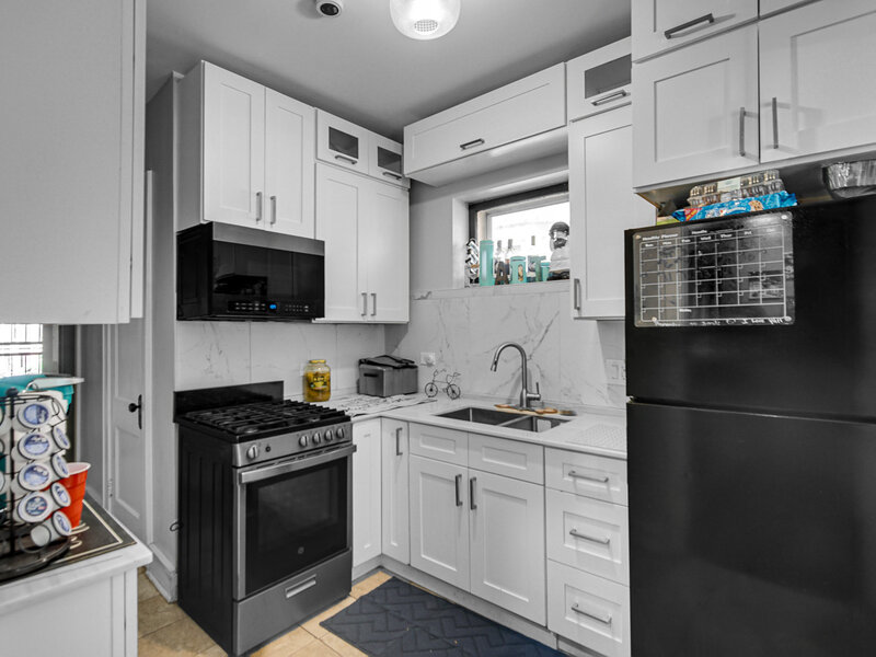 11243 S Vernon Avenue Chicago IL 60628