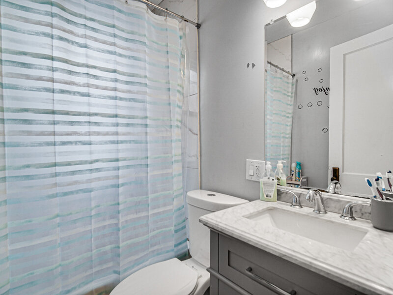 11243 S Vernon Avenue Chicago IL 60628