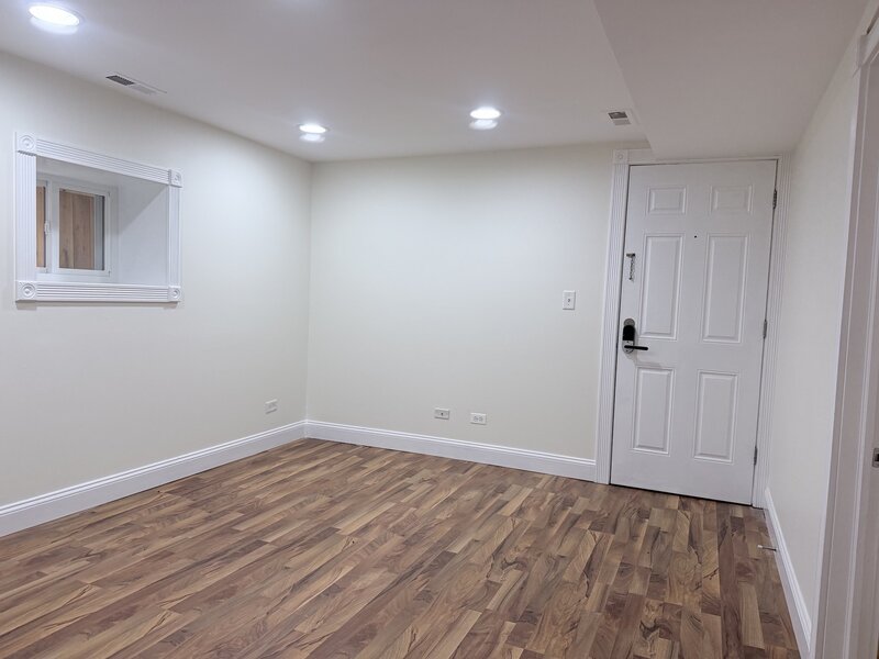 1712 N Washtenaw Avenue Chicago IL 60647