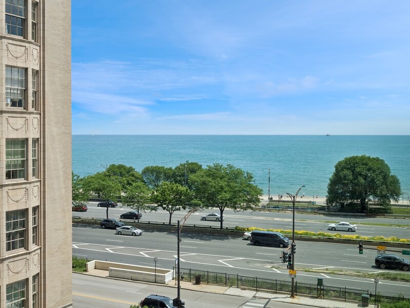 1150 N Lake Shore Drive Chicago IL 60611