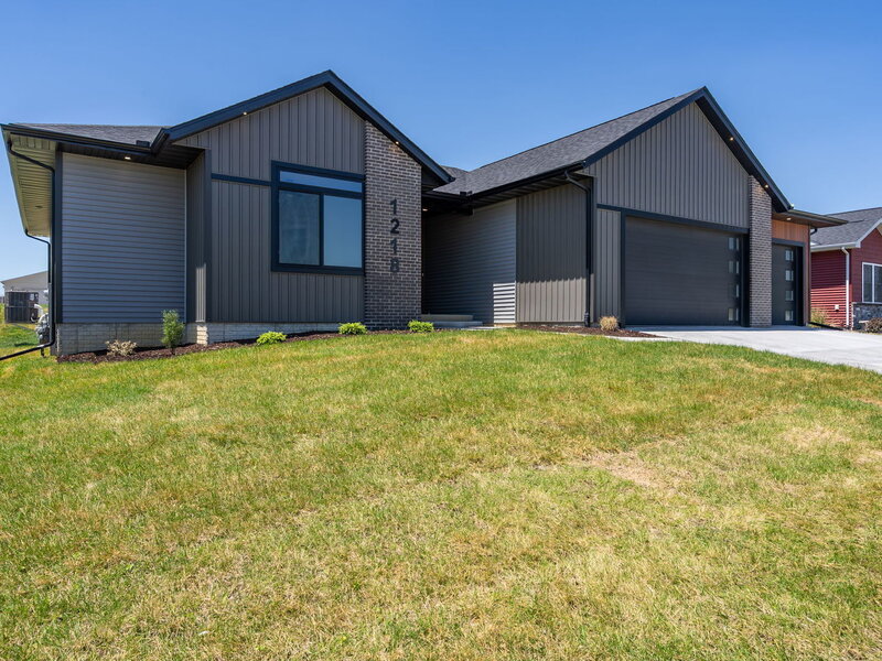 1218 S. 2nd Street Eldridge IA 52748