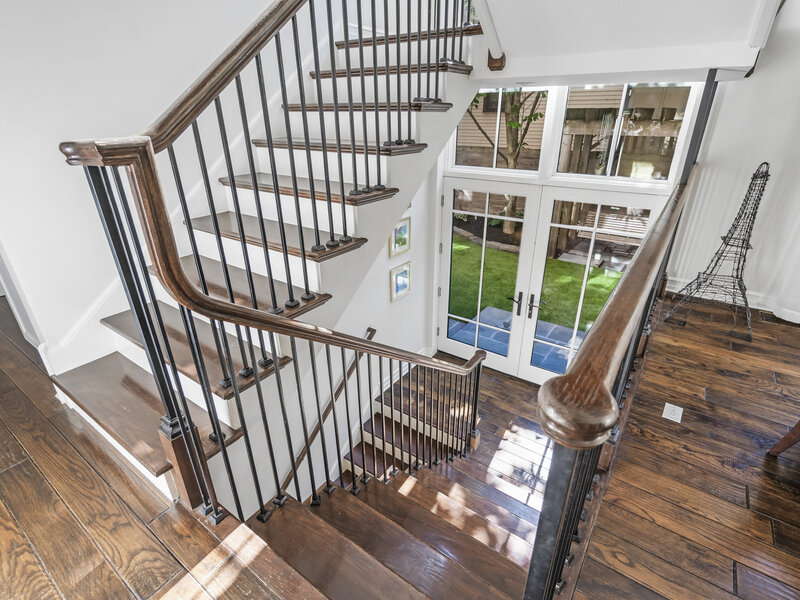 1331 W Wolfram Street Chicago IL 60657
