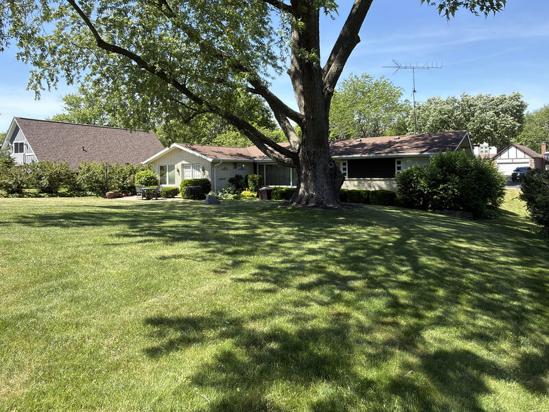 34841 N Leonard Avenue Ingleside IL 60041