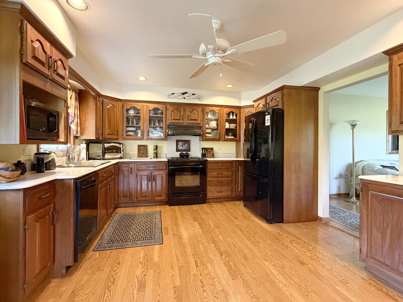 34841 N Leonard Avenue Ingleside IL 60041
