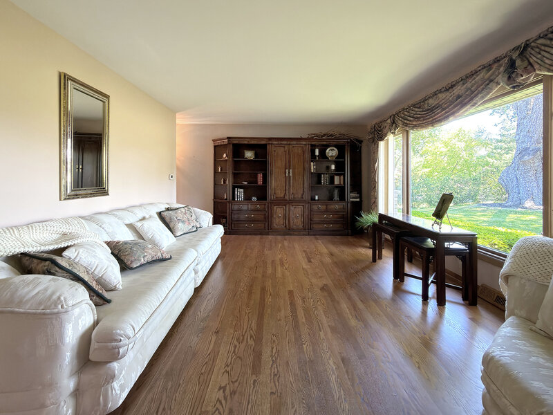 34841 N Leonard Avenue Ingleside IL 60041