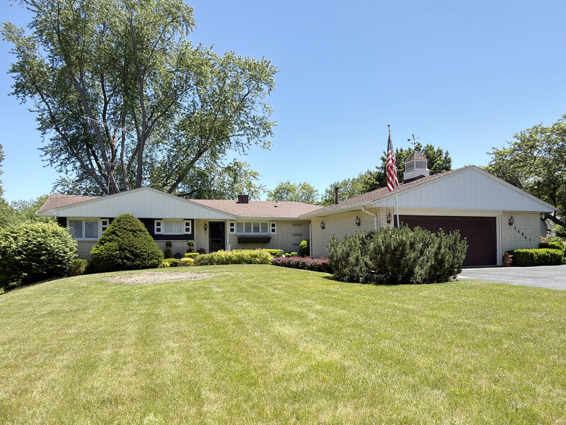 34841 N Leonard Avenue Ingleside IL 60041