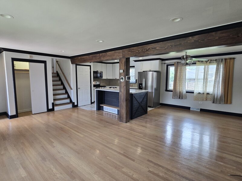 309 Streamside Drive Harvey IL 60426
