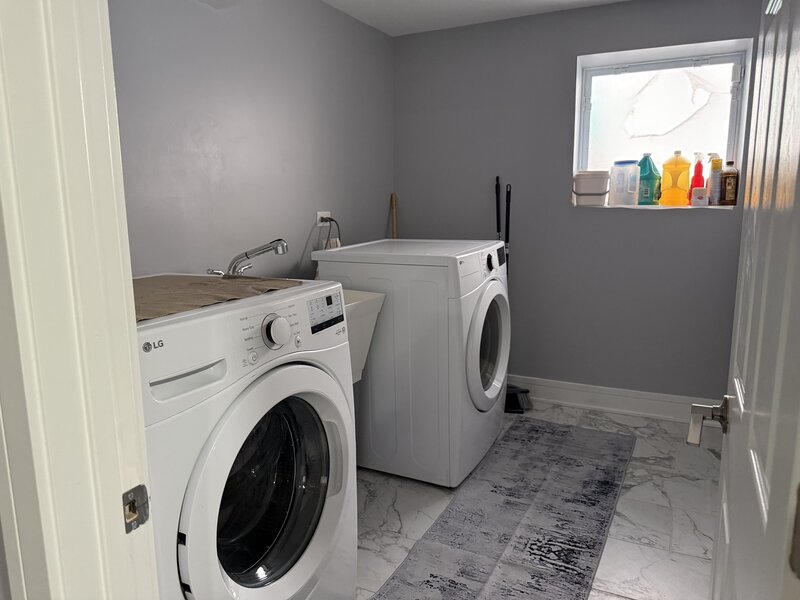2233 Clinton Avenue Berwyn IL 60402