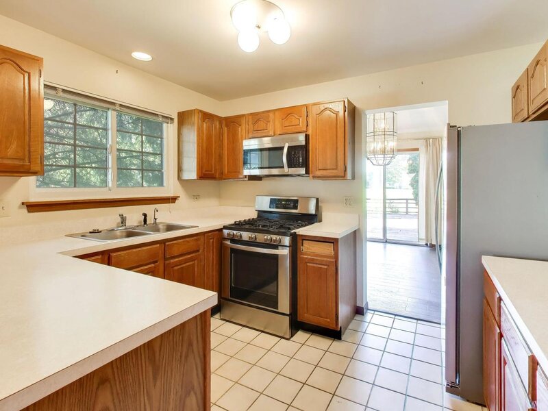 21040 W Hazelnut Lane Plainfield IL 60544