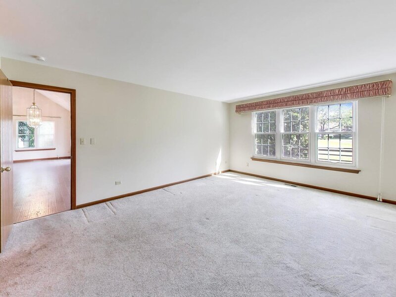 21040 W Hazelnut Lane Plainfield IL 60544