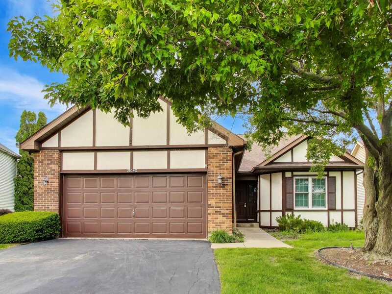 21040 W Hazelnut Lane Plainfield IL 60544
