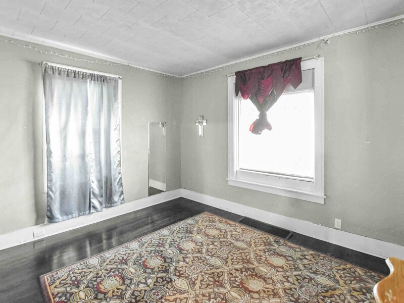 15604 Loomis Avenue Harvey IL 60426