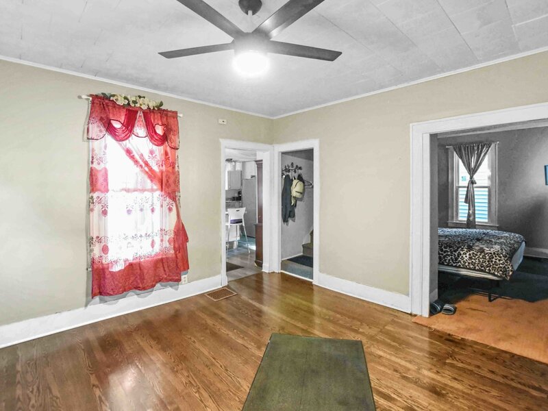 15604 Loomis Avenue Harvey IL 60426