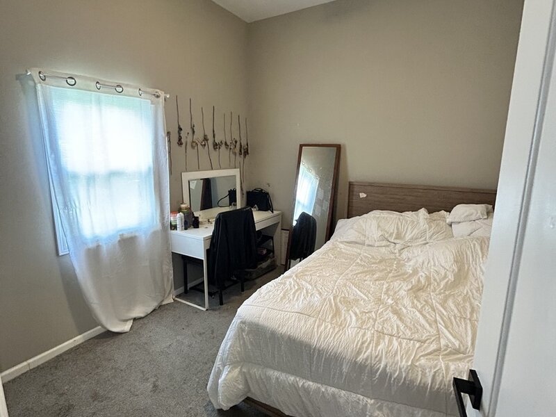14810 Perry Avenue South Holland IL 60473