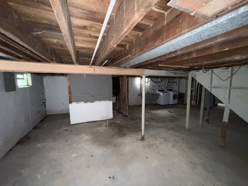 7 W 148th Street Dolton IL 60419