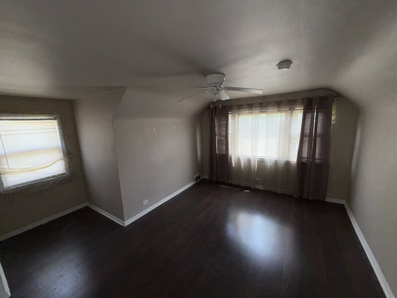 7 W 148th Street Dolton IL 60419