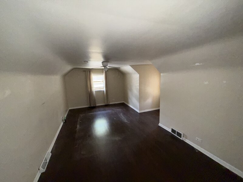 7 W 148th Street Dolton IL 60419