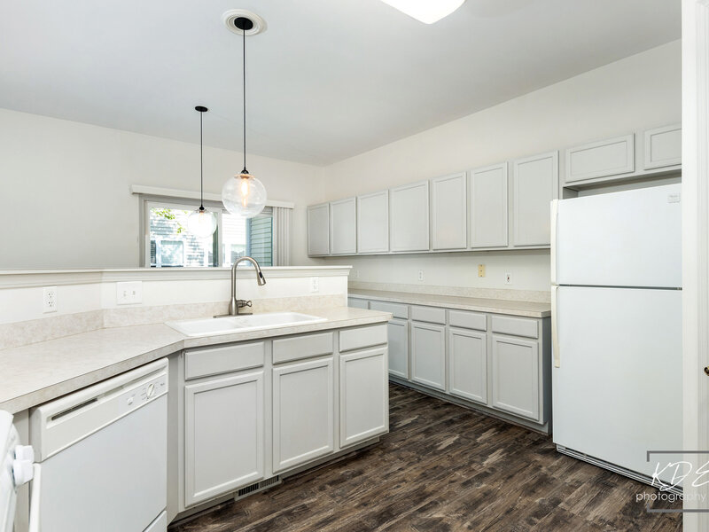 636 S Cadillac Circle Romeoville IL 60446