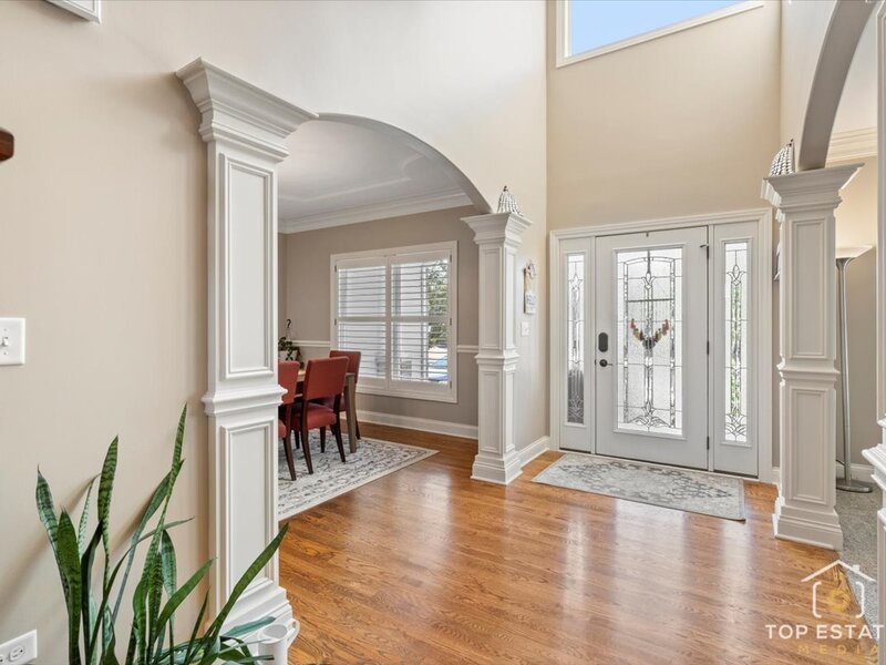 385 Andover Drive Oswego IL 60543