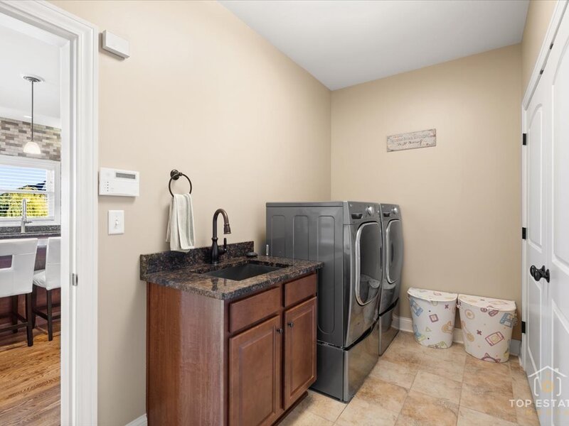385 Andover Drive Oswego IL 60543