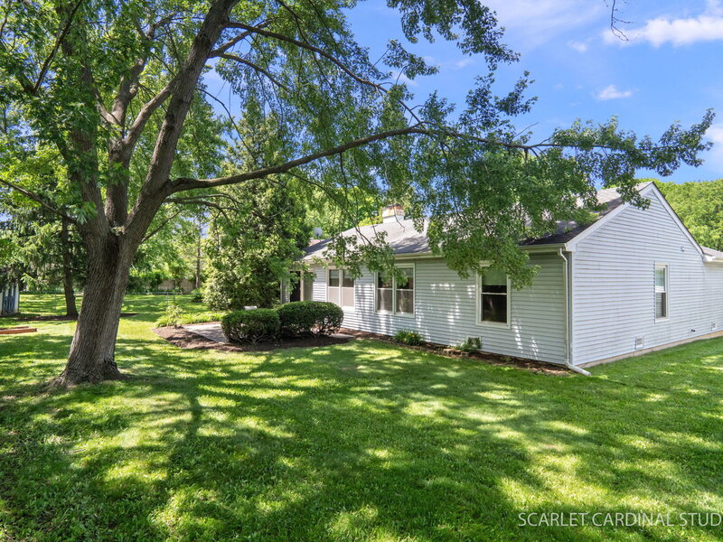 2021 Tiffany Drive Schaumburg IL 60194