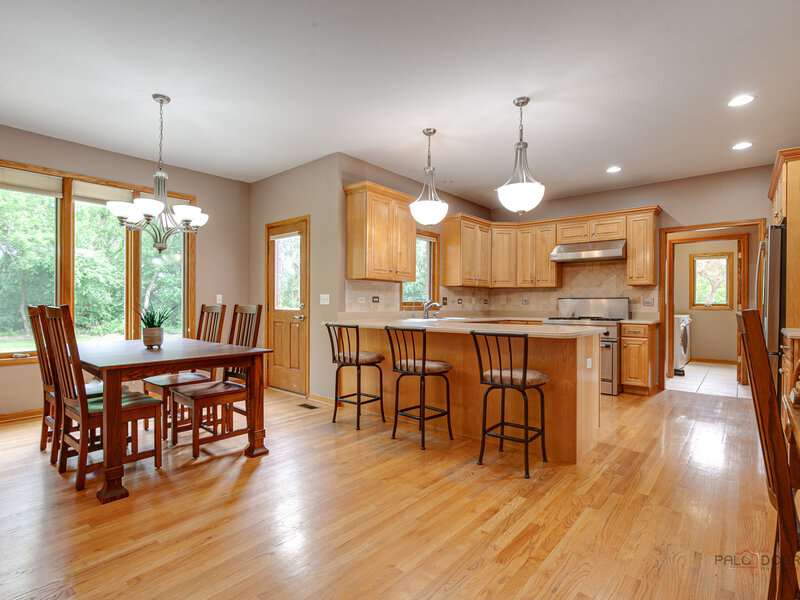 41 Park View Lane Hawthorn Woods IL 60047