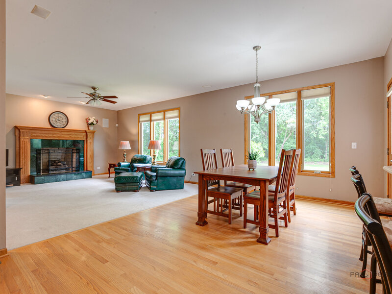 41 Park View Lane Hawthorn Woods IL 60047
